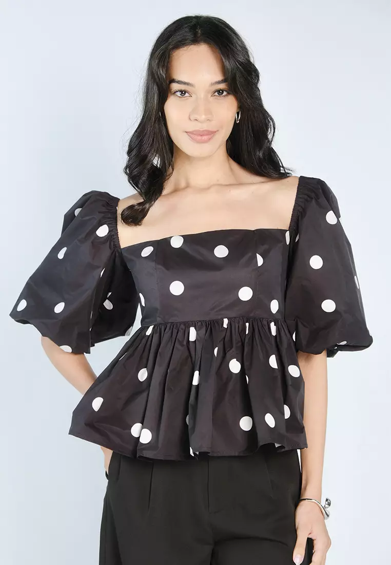 30% OFF Plains & Prints Mark Bumgarner X Vania Romoff Gia Short Sleeve Top