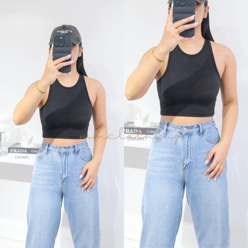 4% OFF Lily Plain Cropped Top