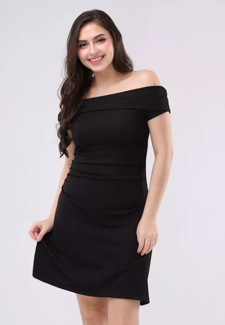 65% OFF Textured Knits Short Sleeves Dress