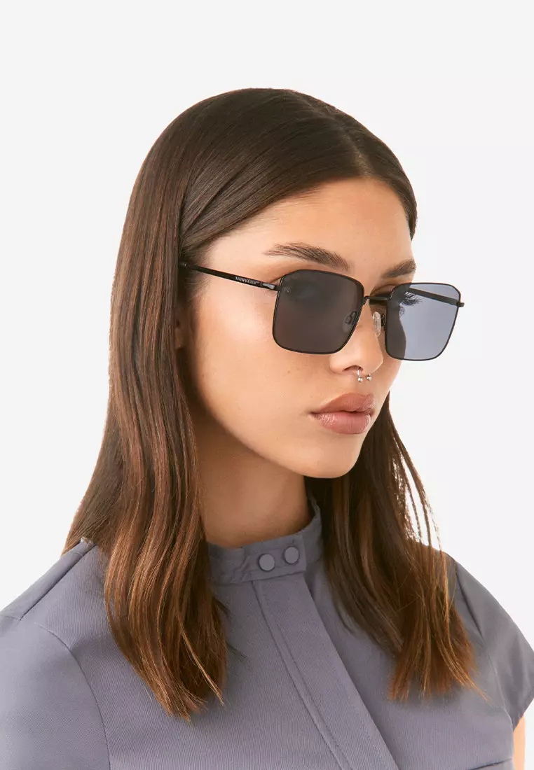 46% OFF Hawkers Polarized Iris Sunglasses For Men And Women, Unisex. Official Product Designed In Spain