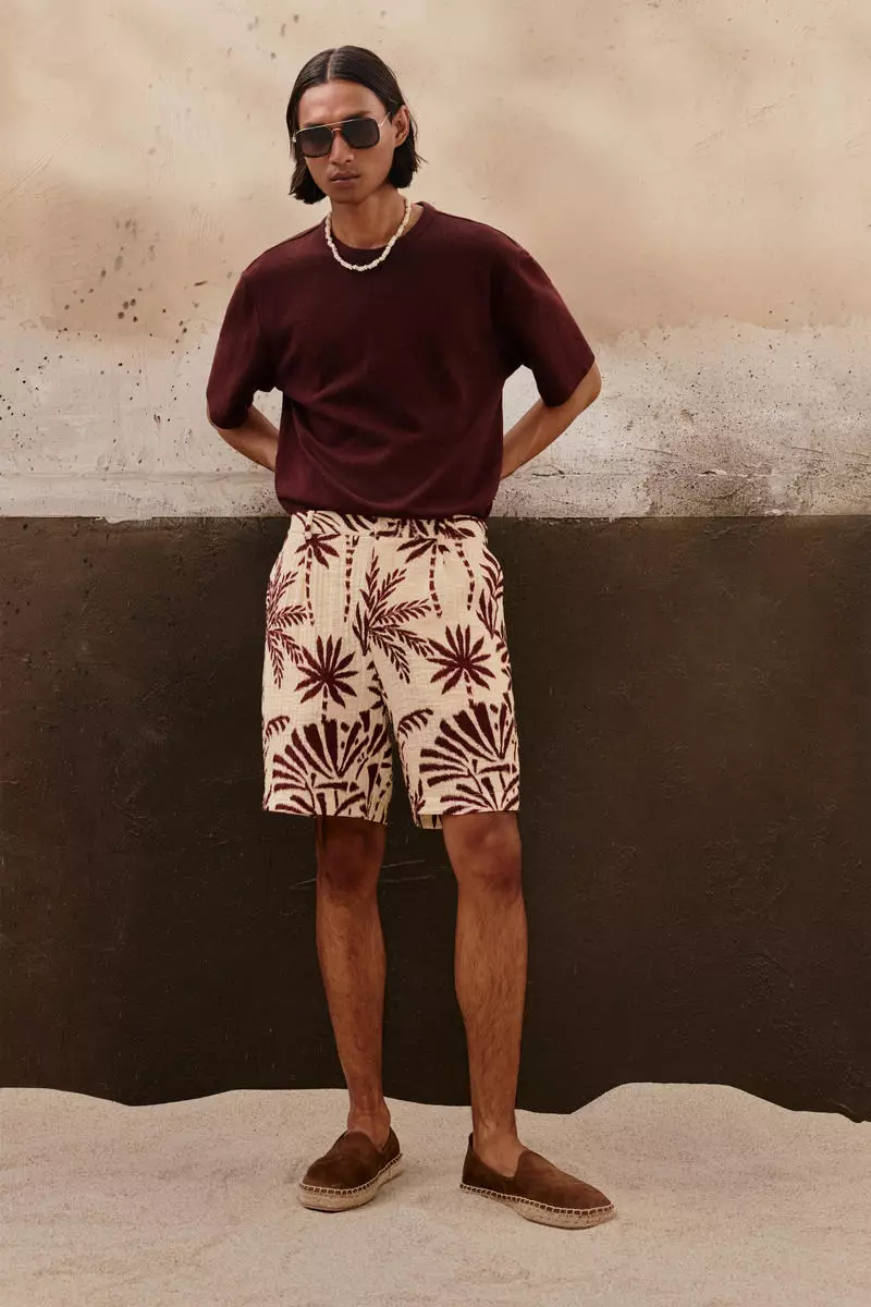 62% OFF H&M Relaxed Fit Patterned shorts