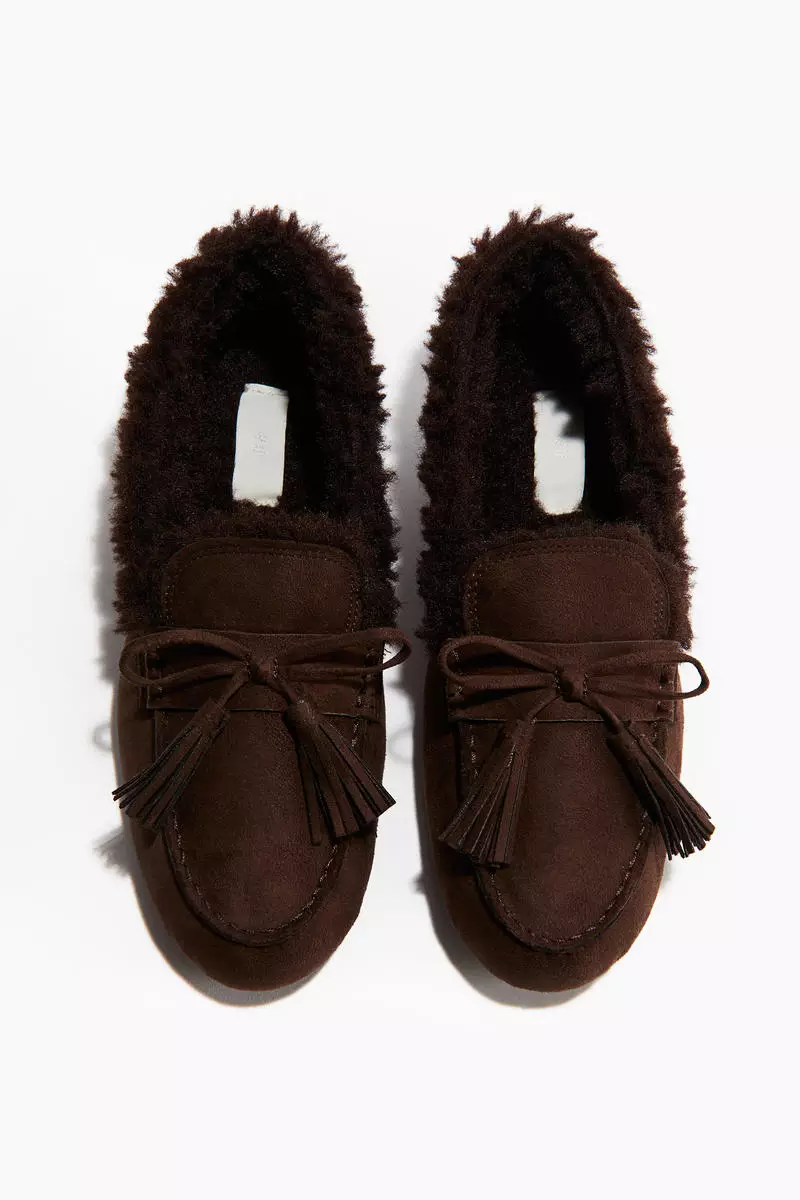 55% OFF Warm-lined slippers