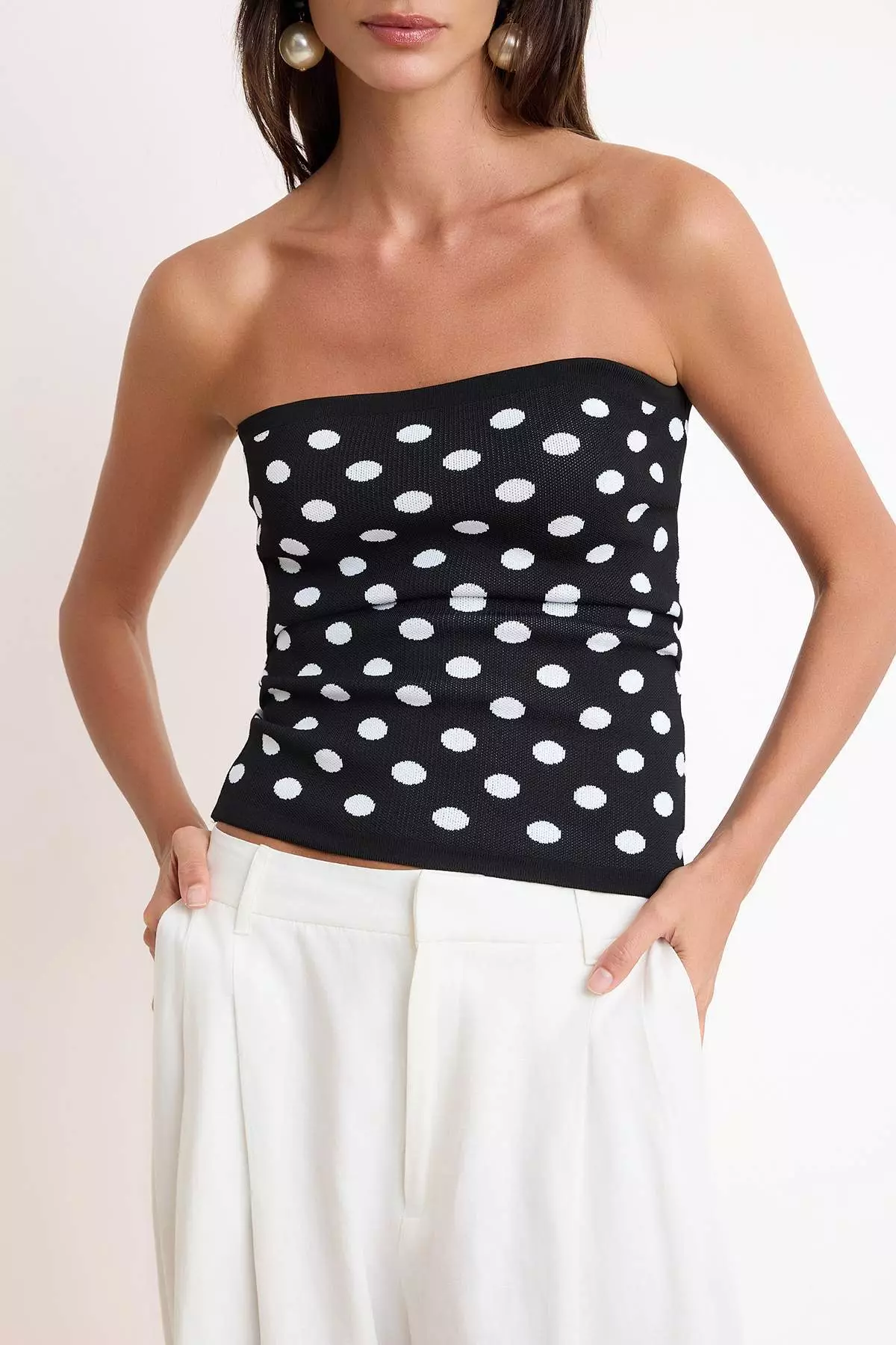 17% OFF Black Strapless Polka Dot Knitwear Blouse Twoss26Bz323