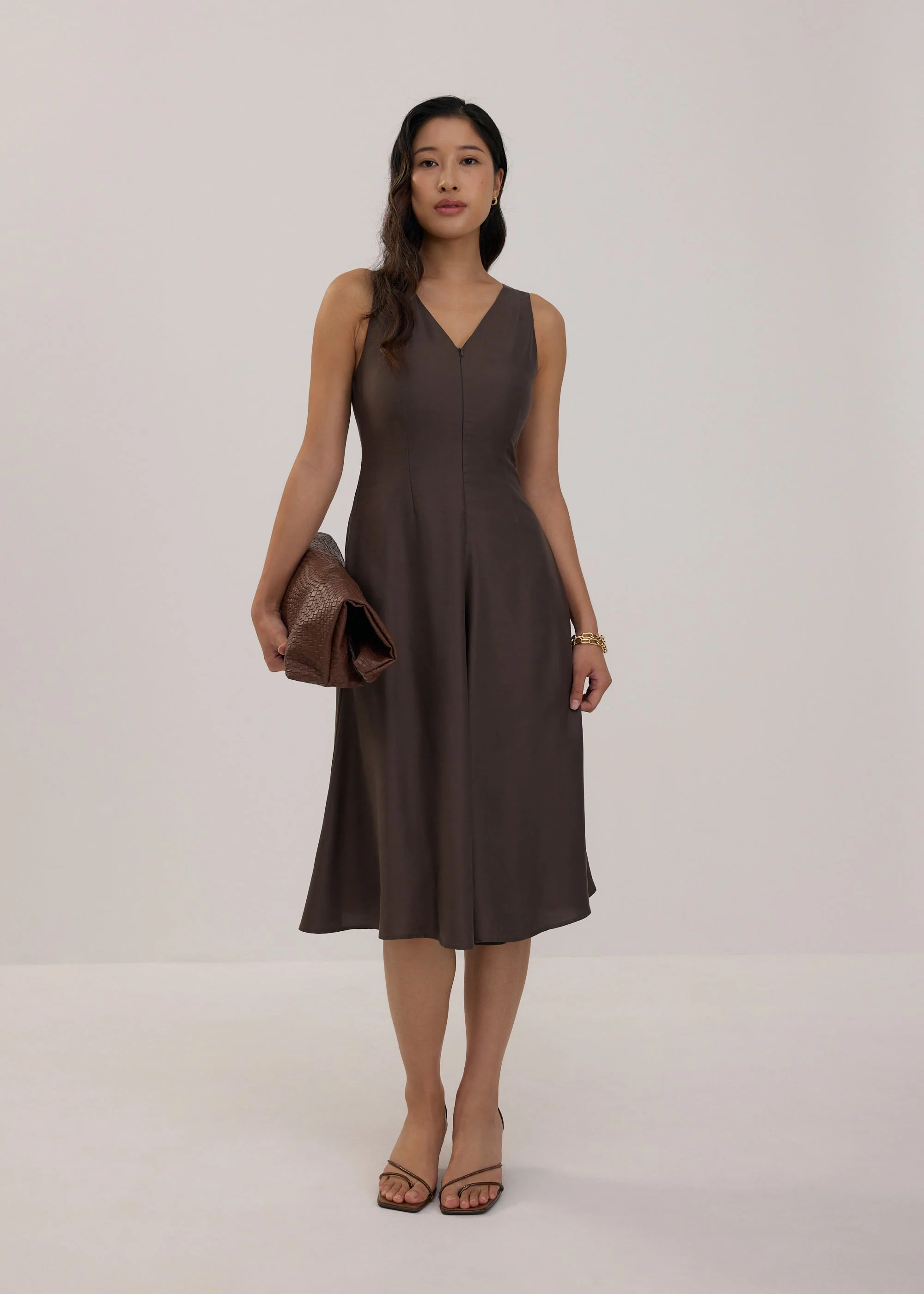 40% OFF Tencel V-neck Fit & Flare Midi Dress
