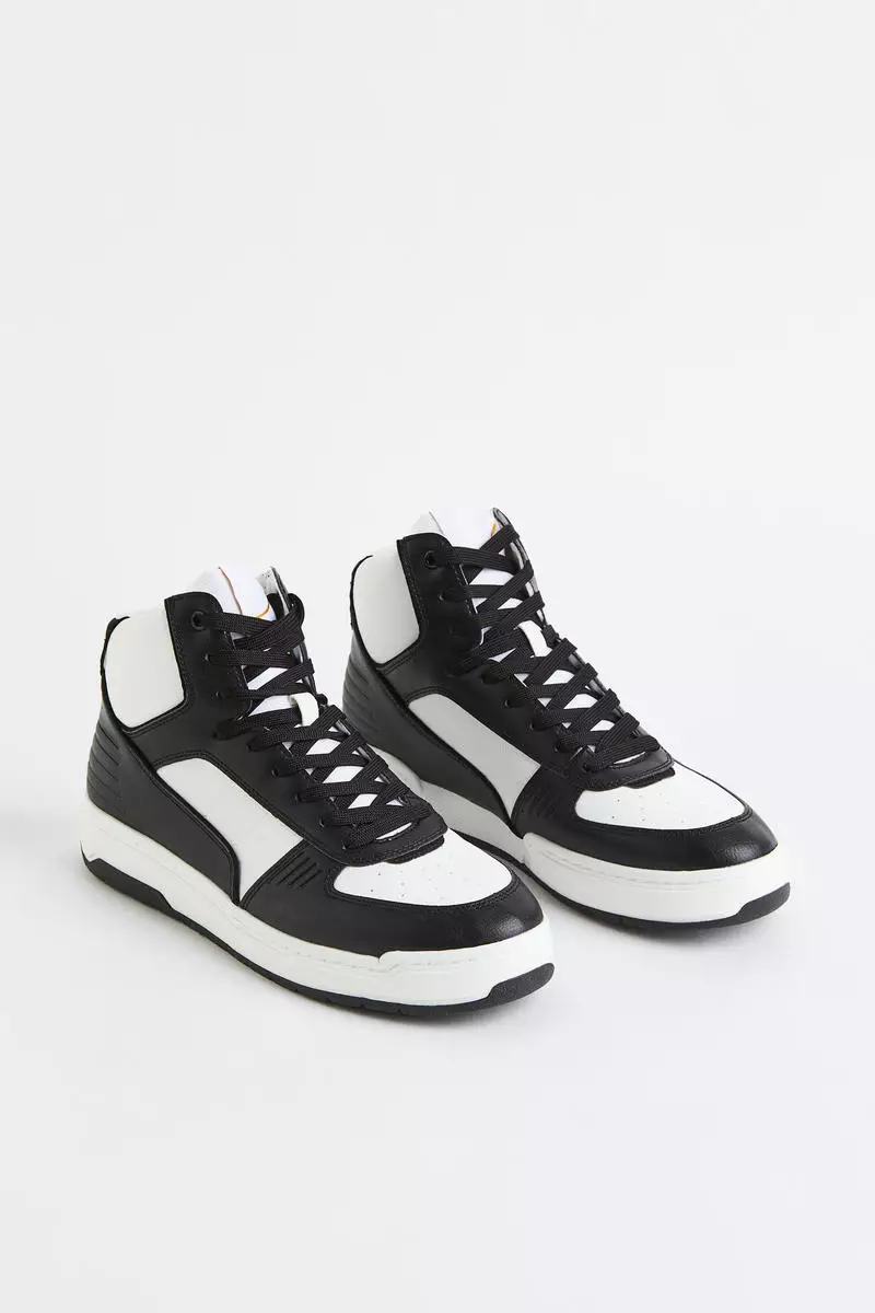 63% OFF Hi-top trainers