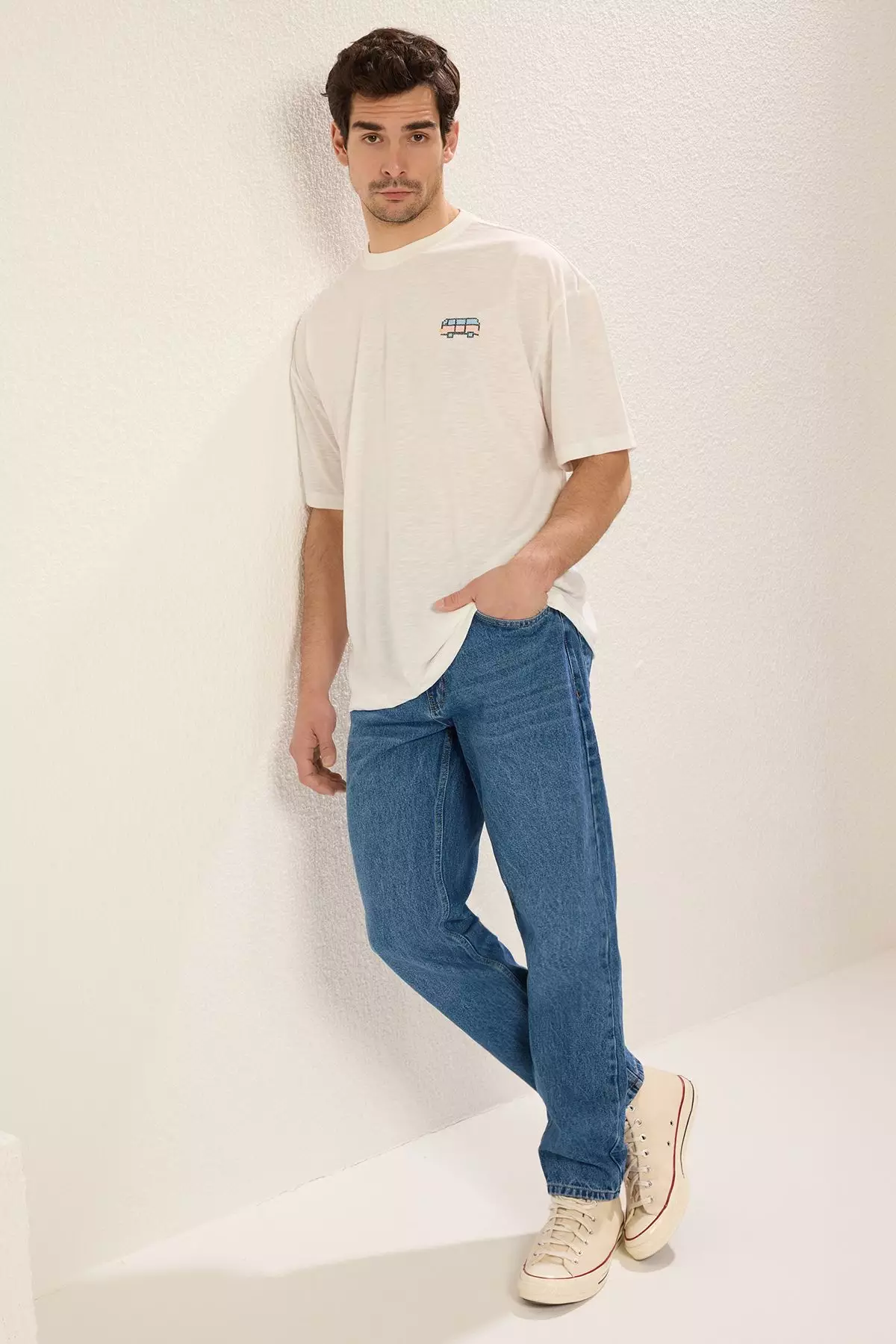 69% OFF Trendyol Essential Fit Jeans