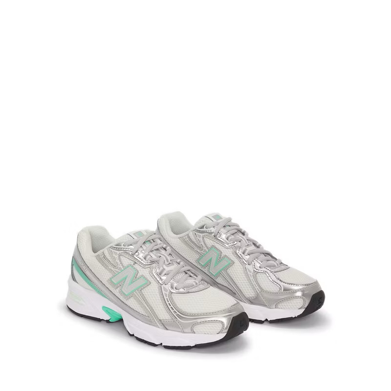 ￼10% OFF New Balance 740 Gradeschool Sport Lifestyle - Silver