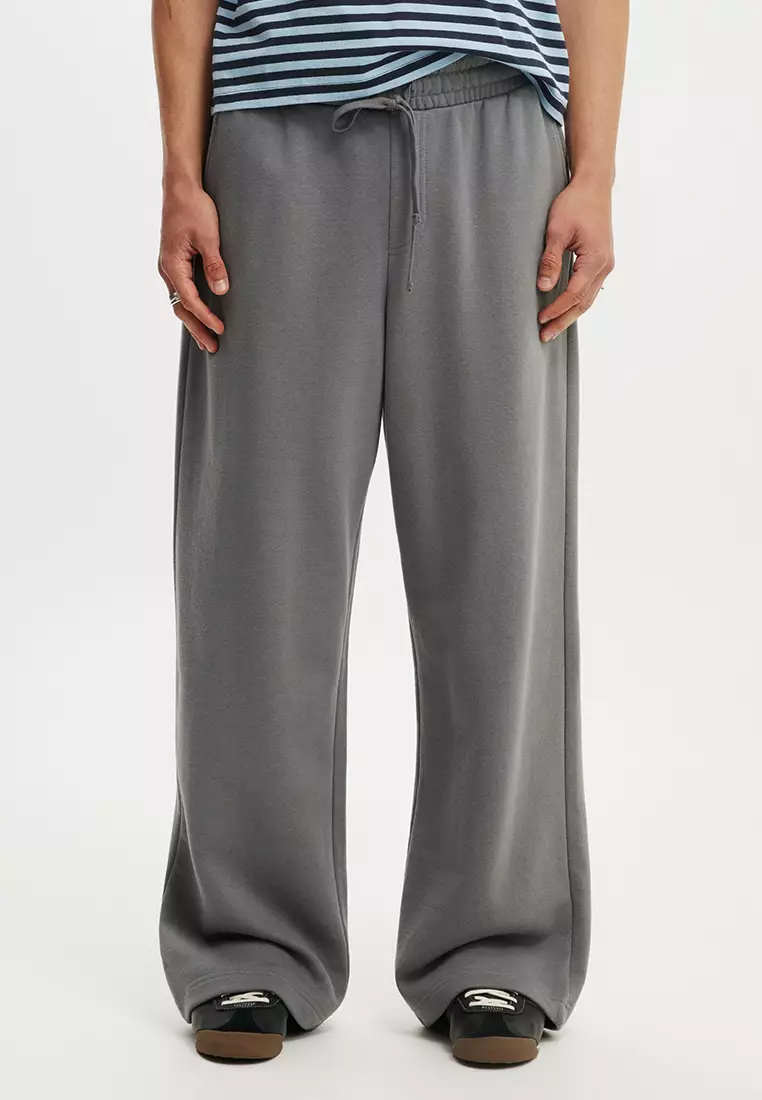 54% OFF Cotton On Super Baggy Track Pants