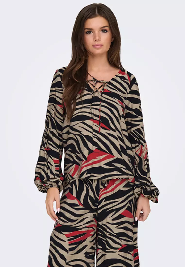 82% OFF JACQUELINE DE YONG Philippa Long Sleeve Top