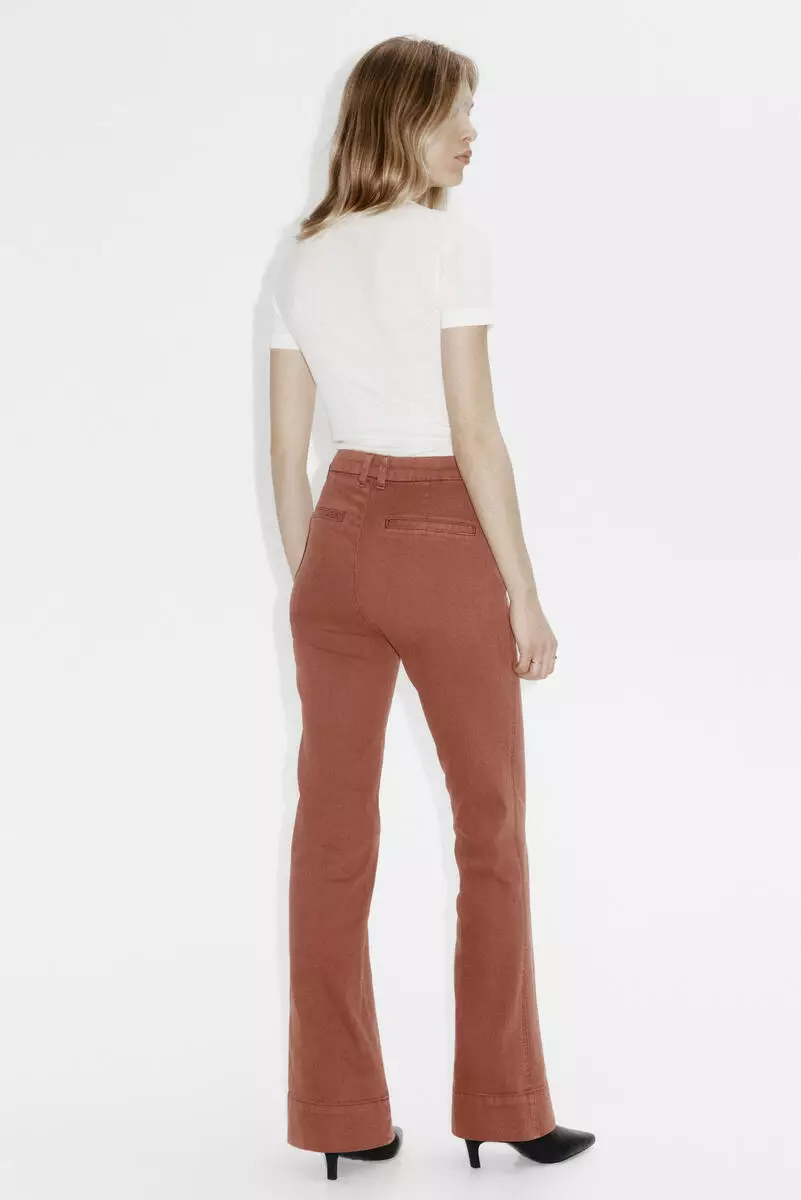 75% OFF H&M Flared High Jeans