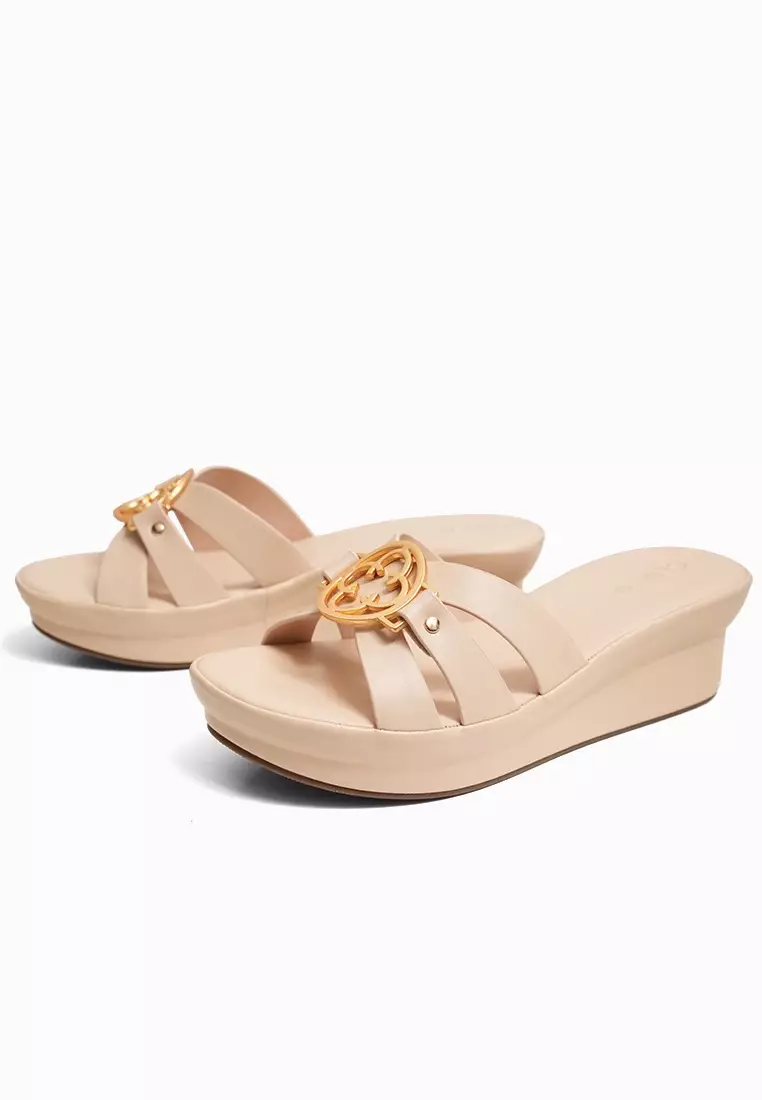 44% OFF Miliani Wedge Sandals