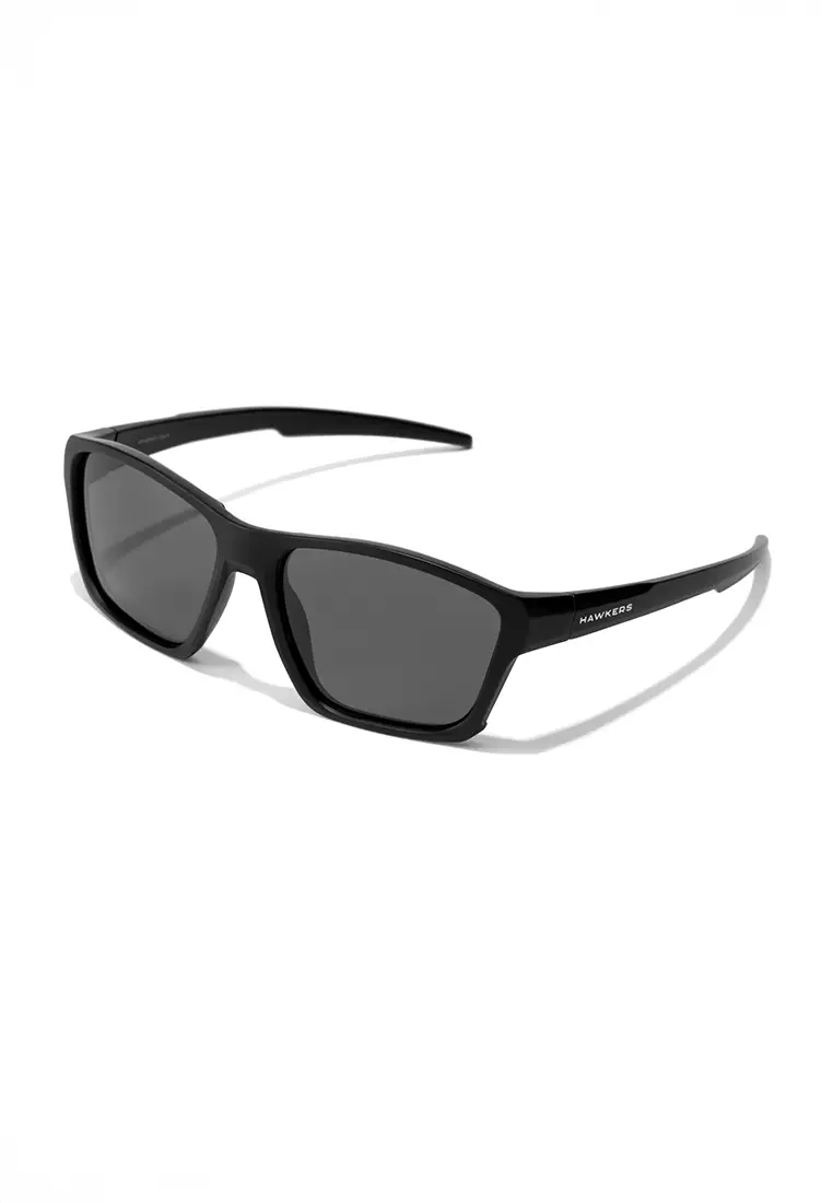 48% OFF Hawkers Shark - Polarized Black Dark Sunglasses For Men, Male Official Product Designed in Spain