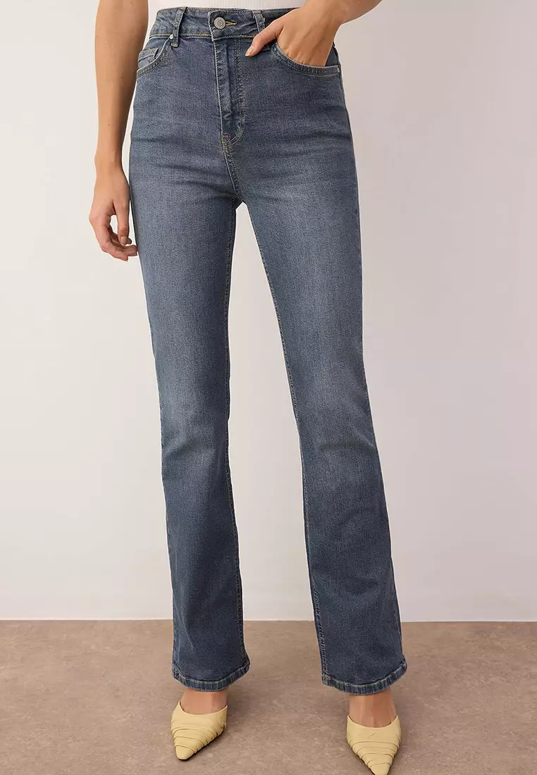 41% OFF High Waist Flared Jeans