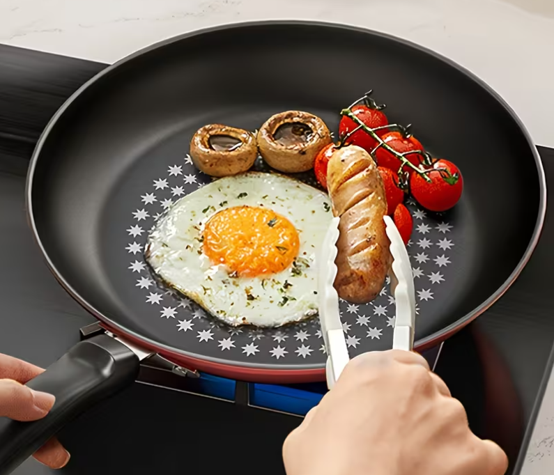 32% OFF Cast Iron Skillet with Non-Stick Surface - Heavy-duty Thick Base and Heat-resistant Construction, Even Heat Distribution, Compatible with Gas/electric/induction Stoves, Red and Black Wok. Suitable for Frying, Sautéing, Stir-frying, and Baking