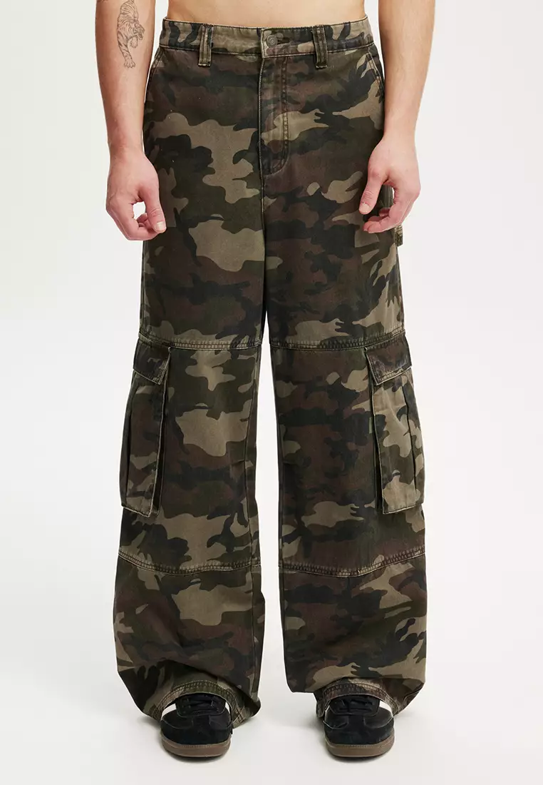 51% OFF Super Baggy Cargo Pants