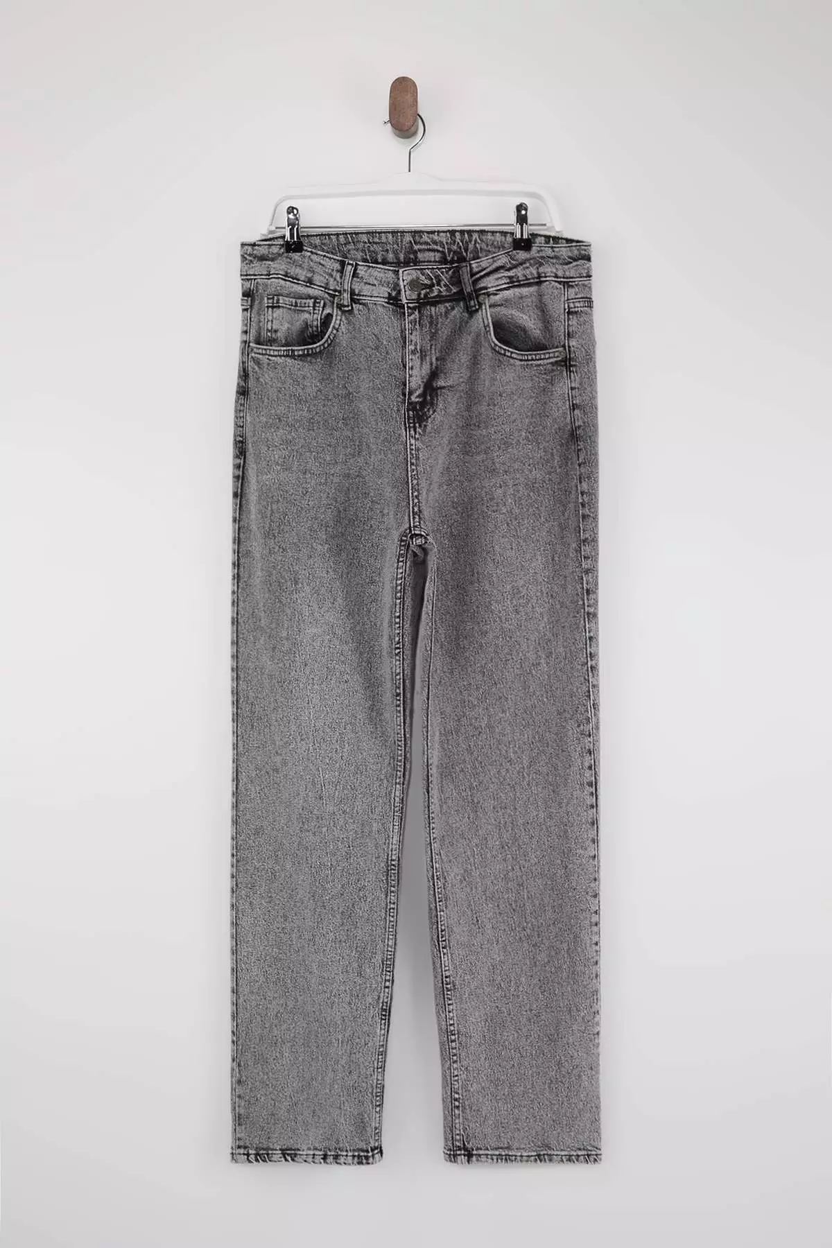 77% OFF Straight Baggy Jeans