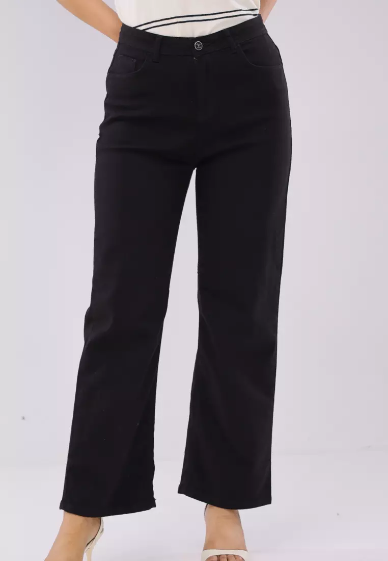 35% OFF Crissa Straight Cut Jeans