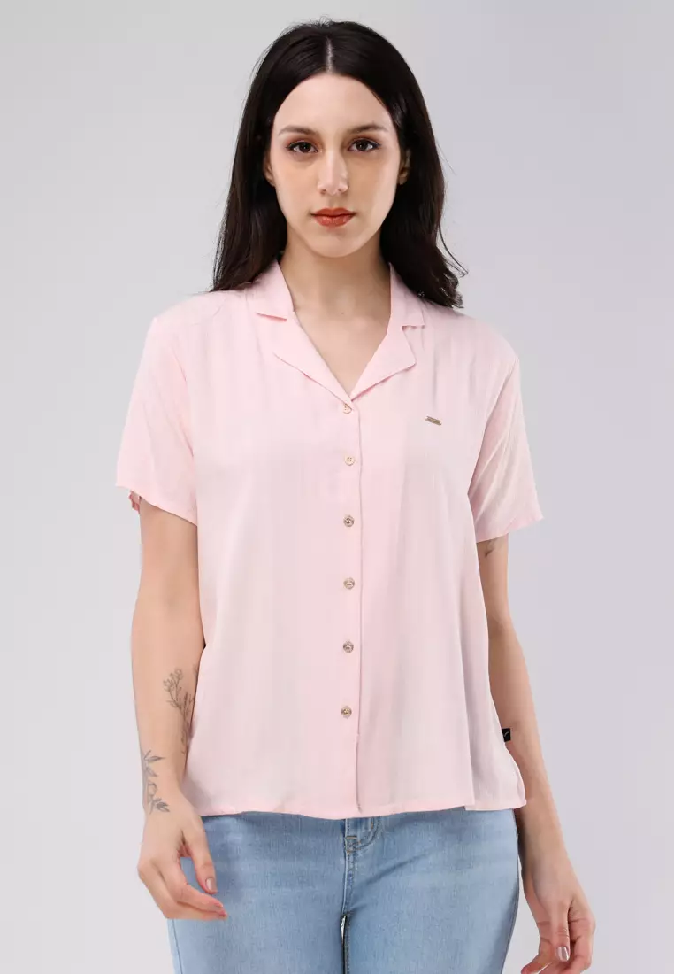 80% OFF Woven Textured Short Sleeve Blouse