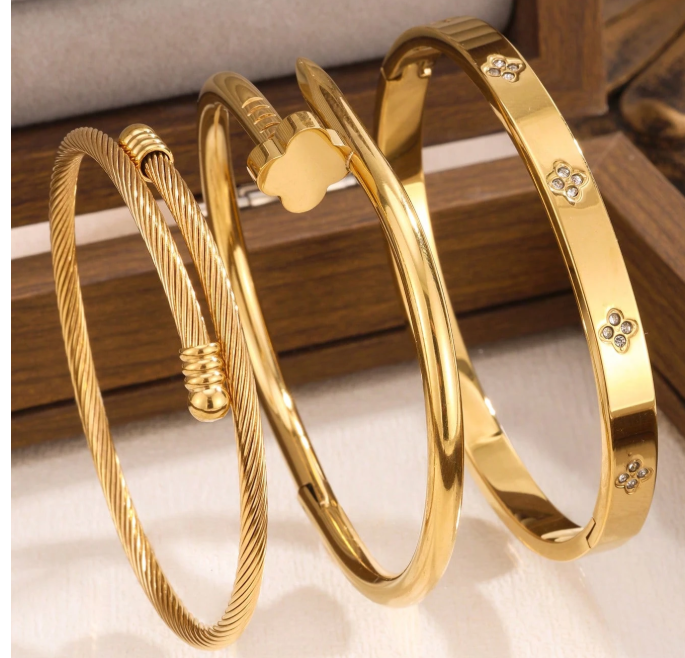 11% OFF New Fashion High Quality Stainless Steel Flower Zirconia Women's Bangle Bracelet Jewelry Set, Suitable For Daily Wear