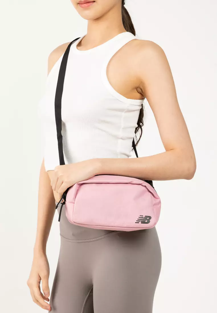 15% OFF New Balance Essential Small Waist Bag