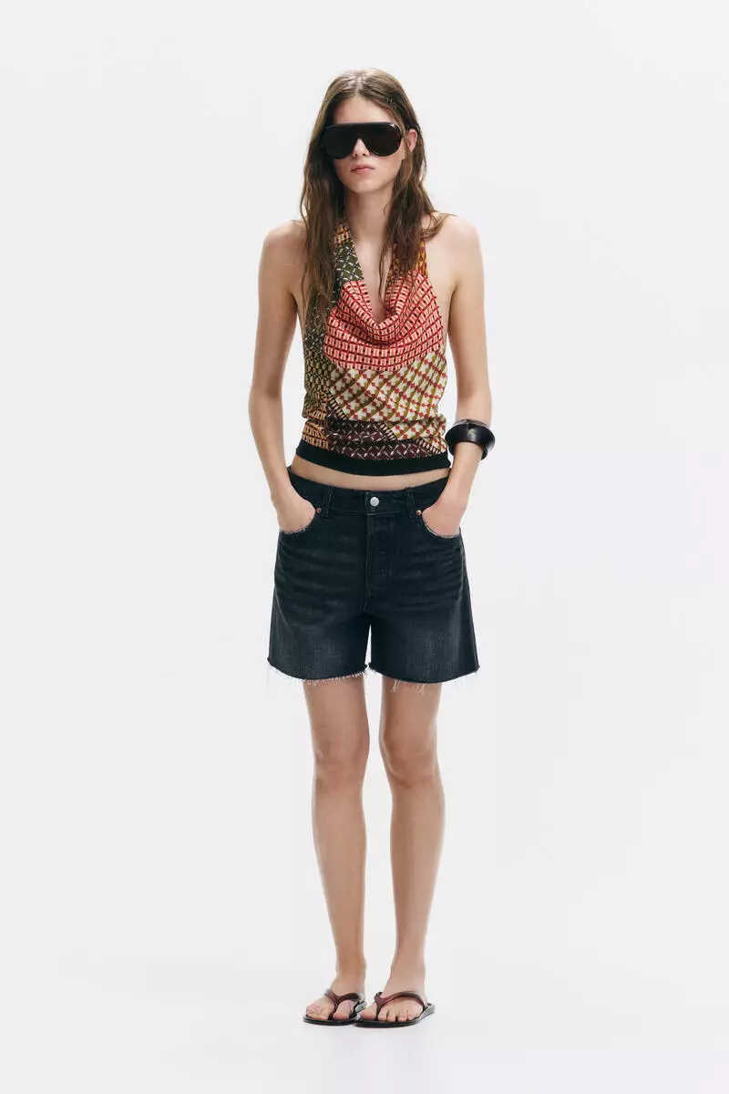 10% OFF H&M Raw-edge denim shorts