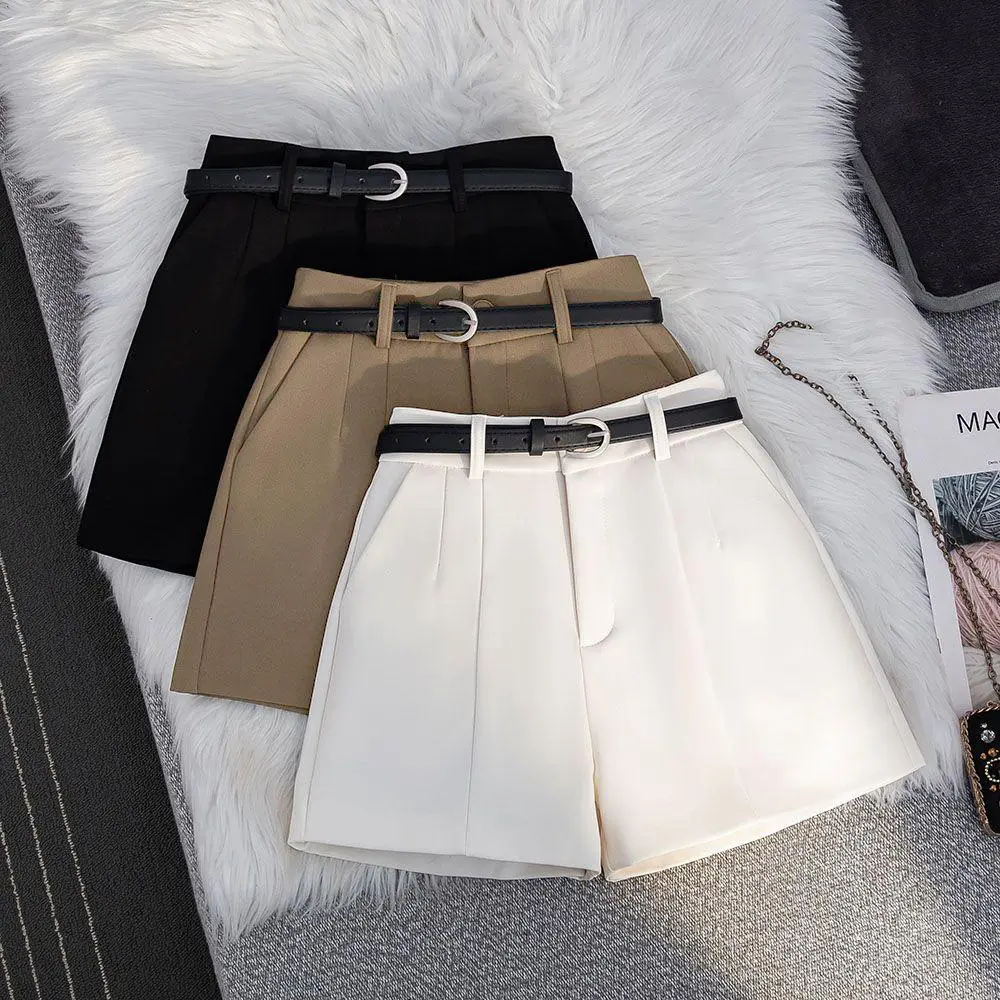 40% OFF Large size suit shorts women's spring and summer new outer wear small A-shaped wide-leg pants casual white pants