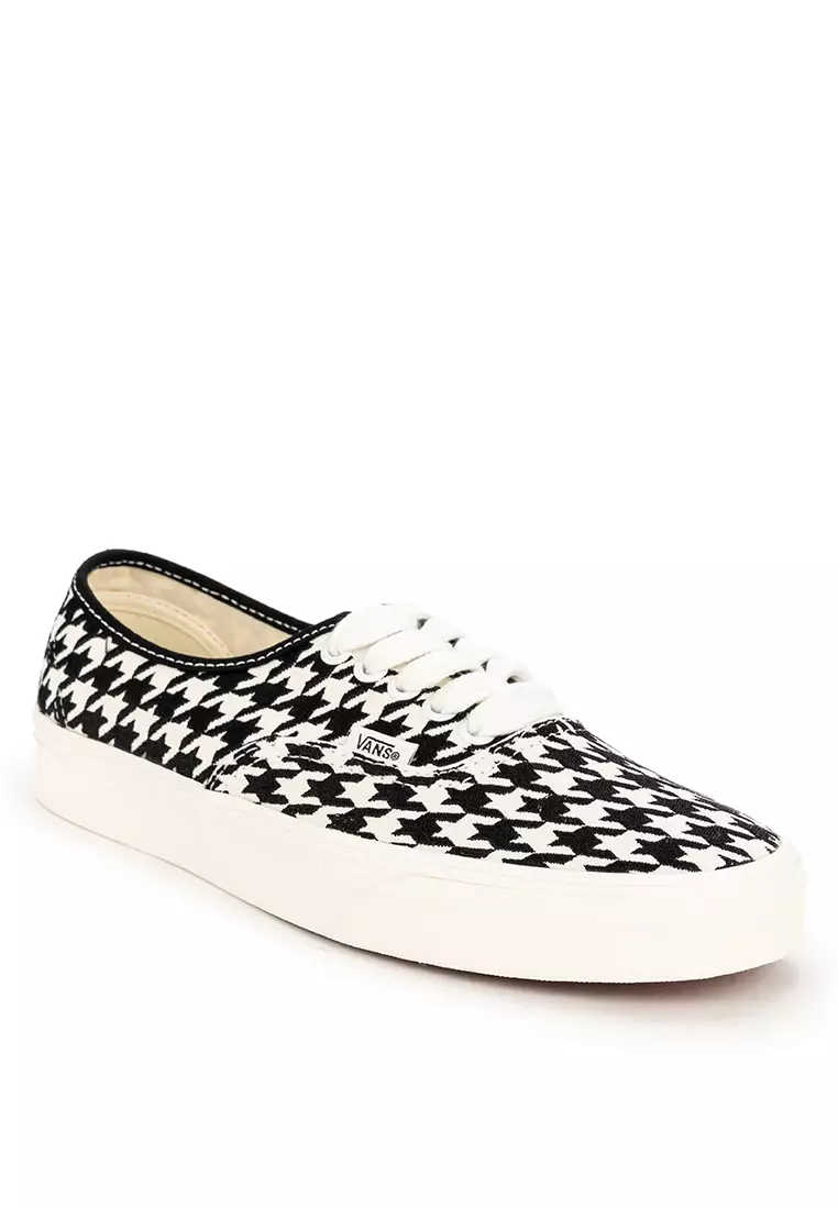60% OFF Authentic Sneakers