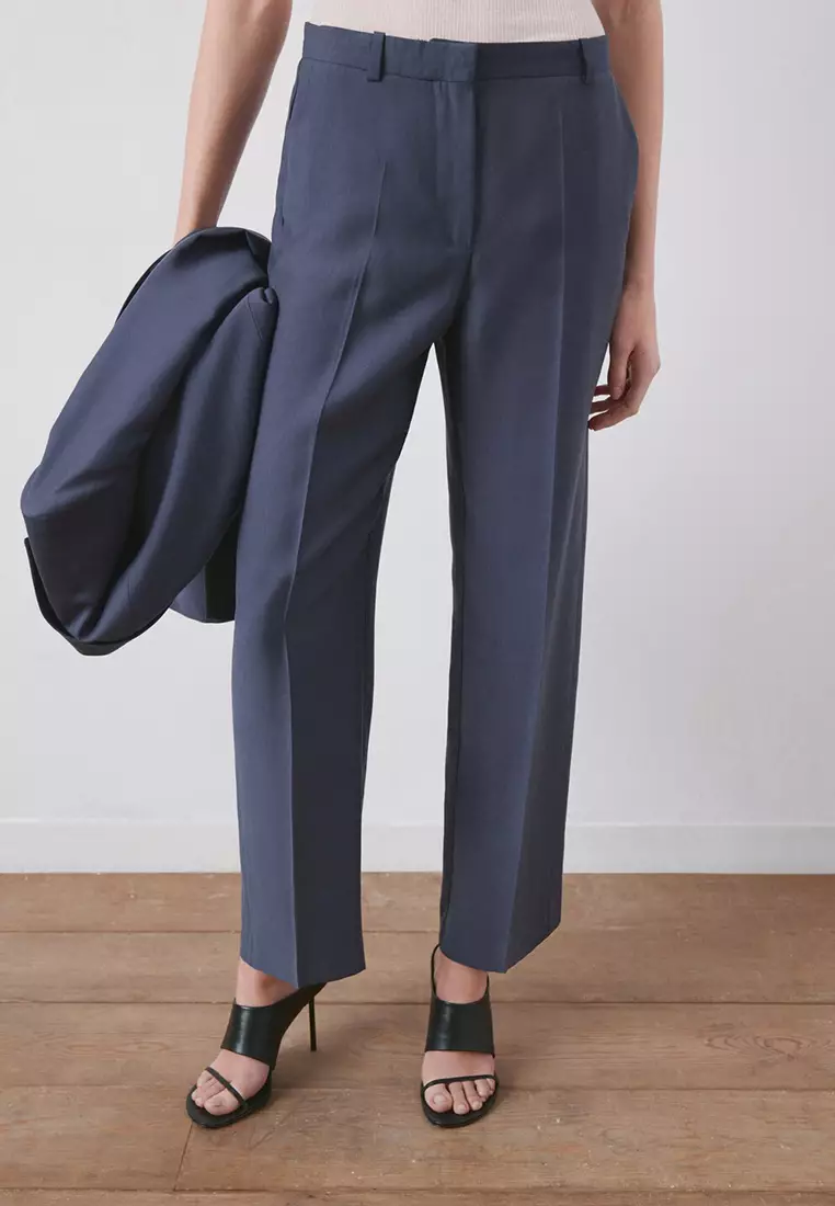 70% OFF Mid-Rise Trousers