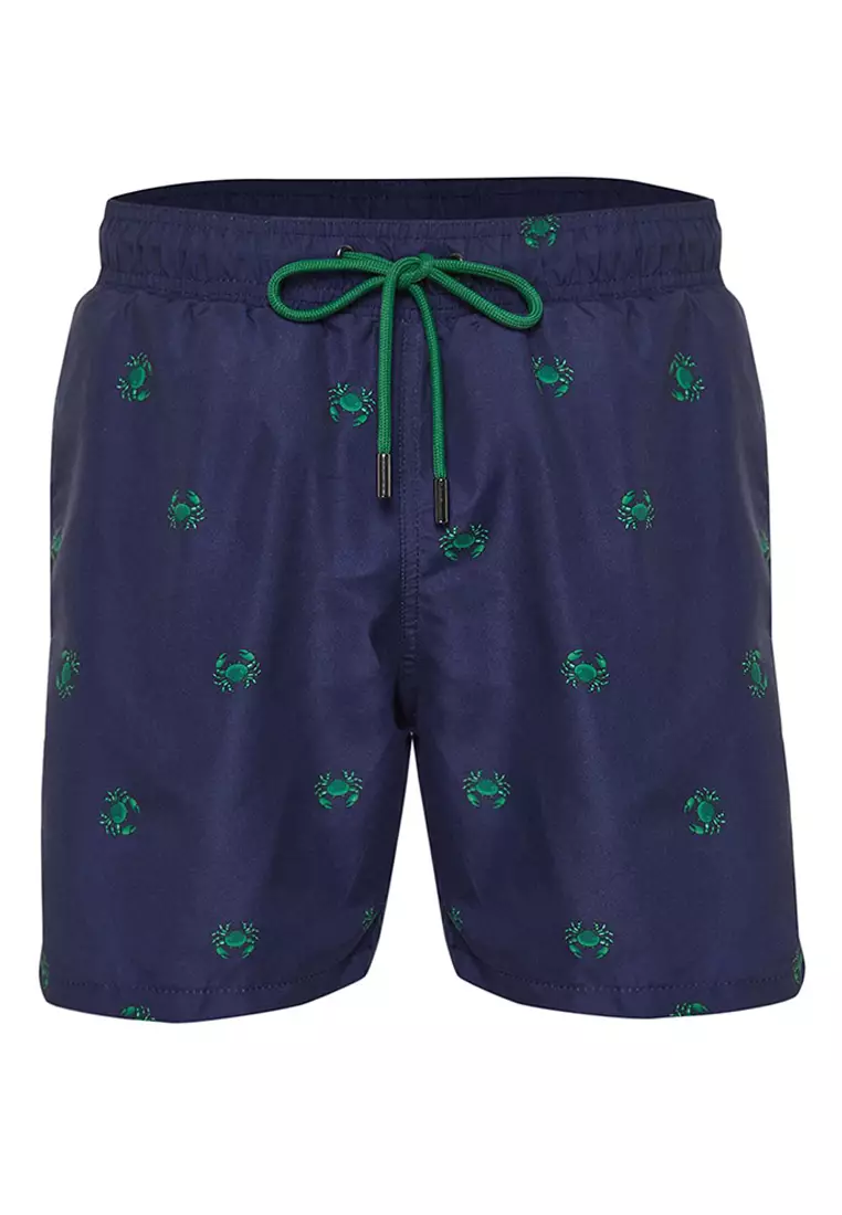 37% OFF Trendyol Navy Blue Standard Fit Crab Patterned Swimsuit Swim Shorts TMNSS24DS00006