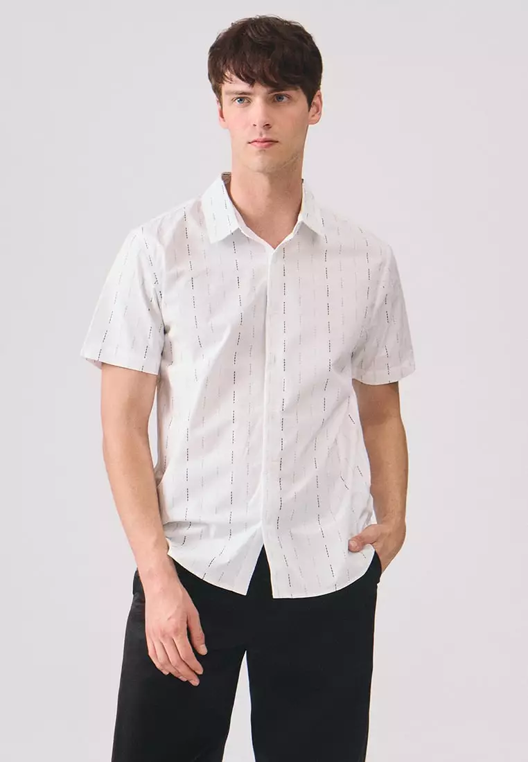 10% OFF Regular Fit Short Sleeves Printed Shirt