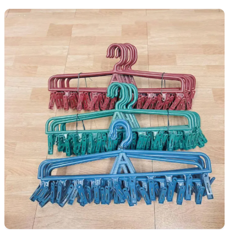 41% OFF(6pcs/set) 10 Clips Laundry Hanger, 16" Plain Clothes Hanger with Clips/Sipit/Ipit for Outdoor (COD) Organiser Hanging