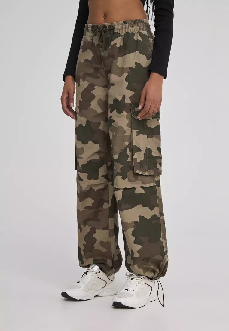 90% OFF Terranova Cargo Trousers for Women
