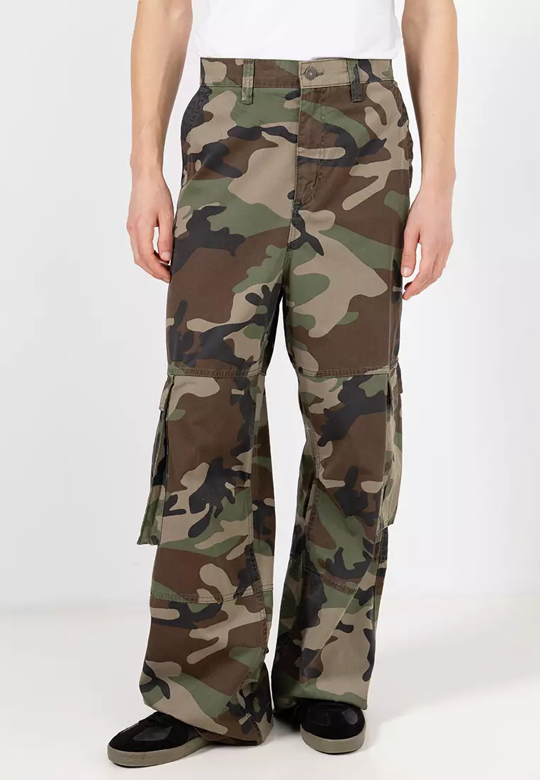 62% OFF Cotton On Super Baggy Cargo Pants