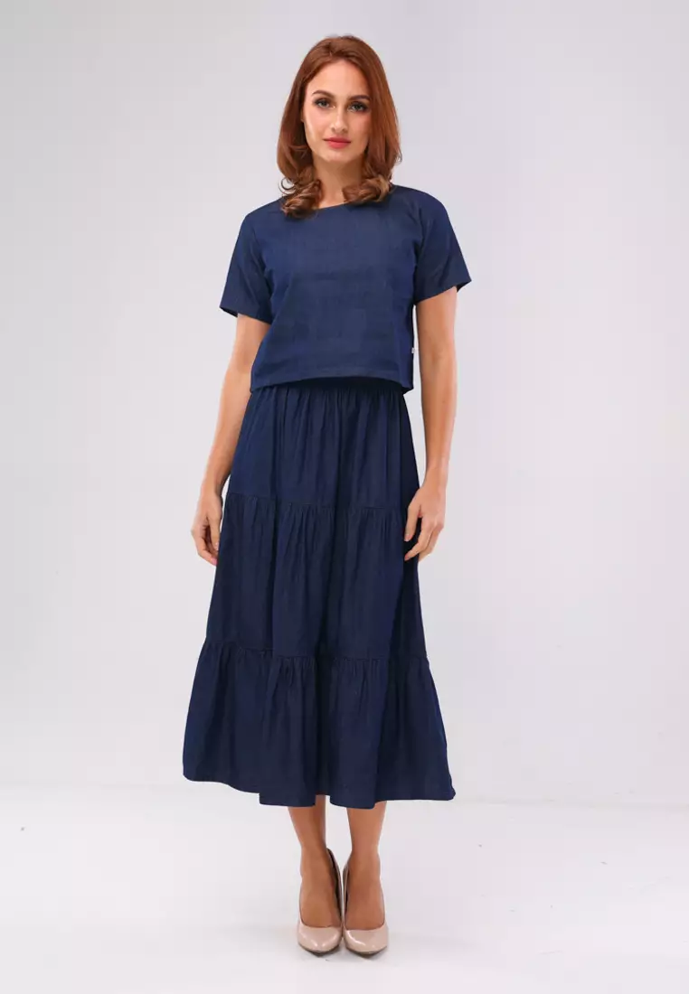 58% OFF Chambray Short Sleeves Blouse/Maxi Skirt Terno