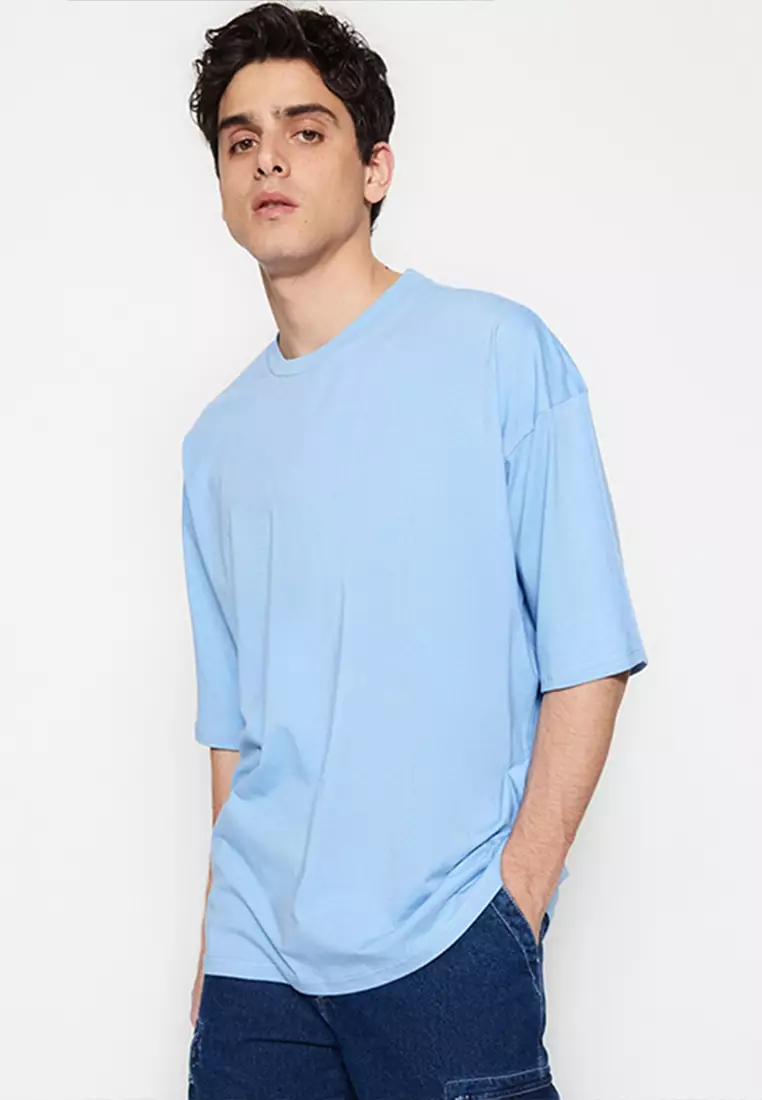 64% OFF Graphic Printed T-Shirt