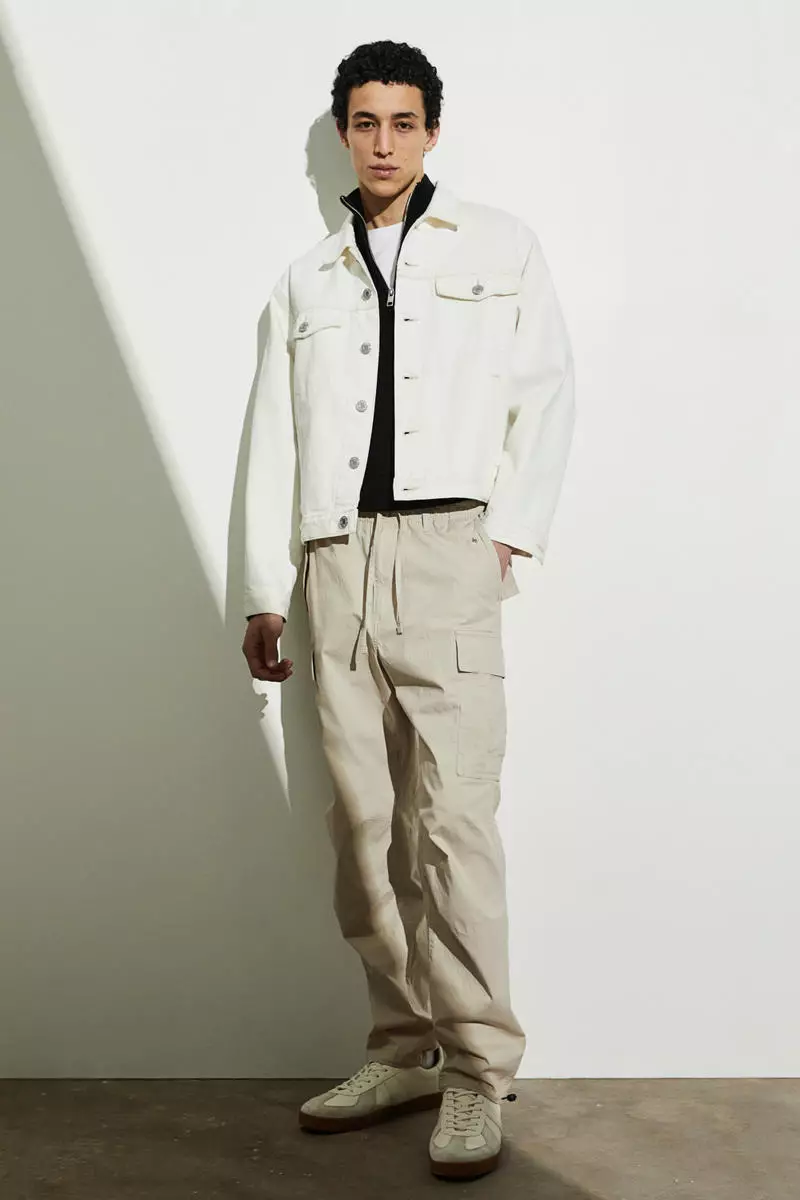 60% OFF Regular Fit Ripstop cargo trousers