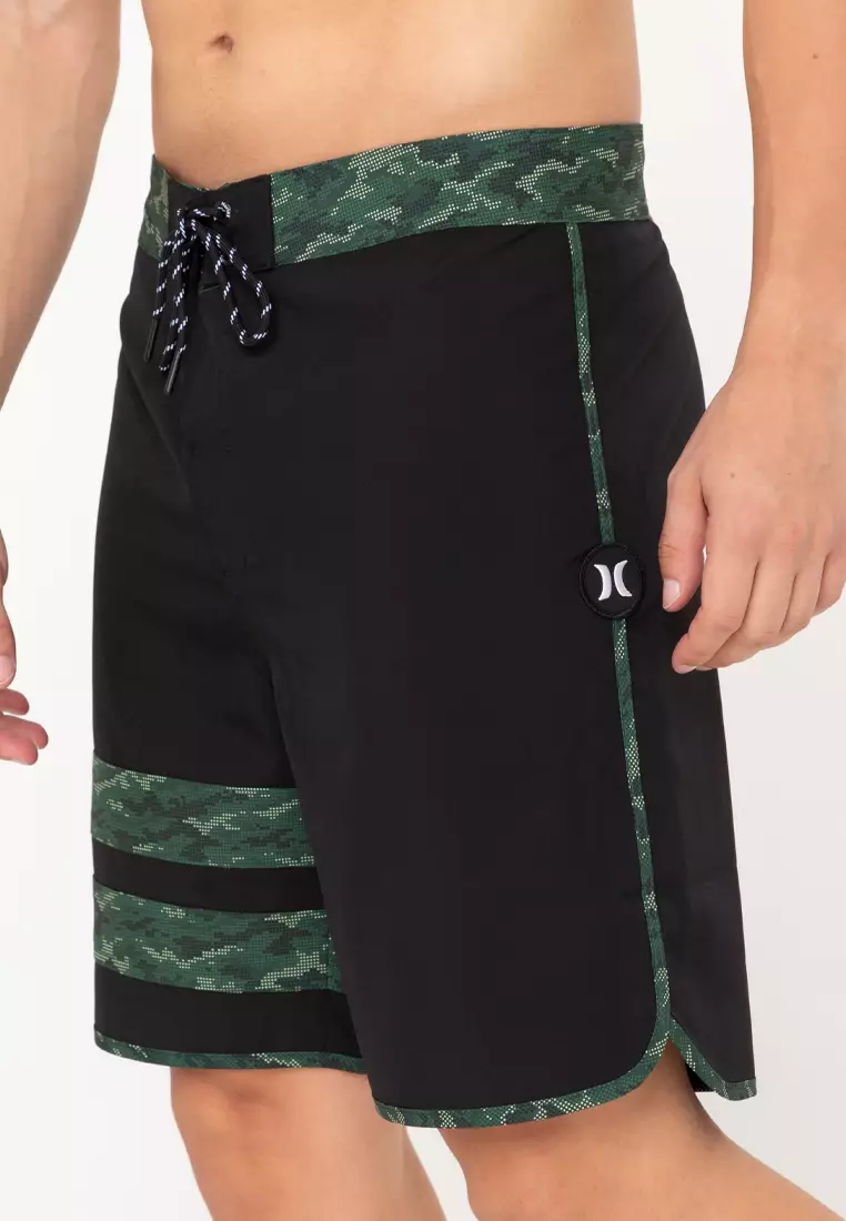 70% OFF HURLEY Men's Camo Board Shorts