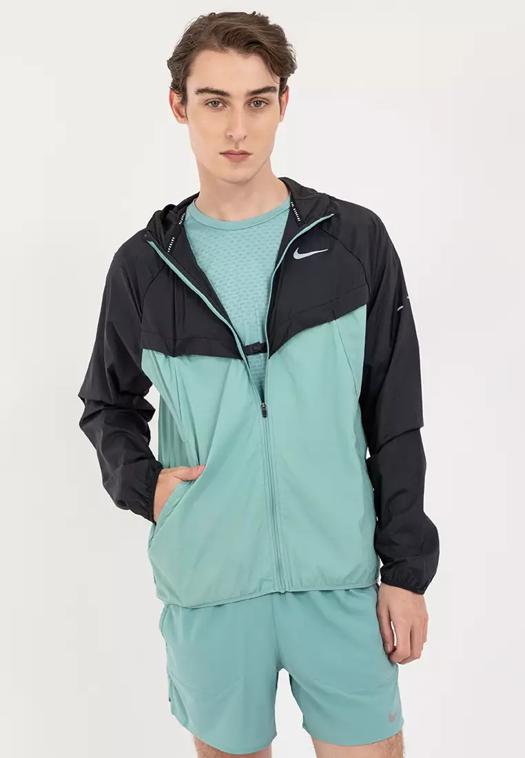 50% OFF NIKE Uv Rpl Stride Jacket