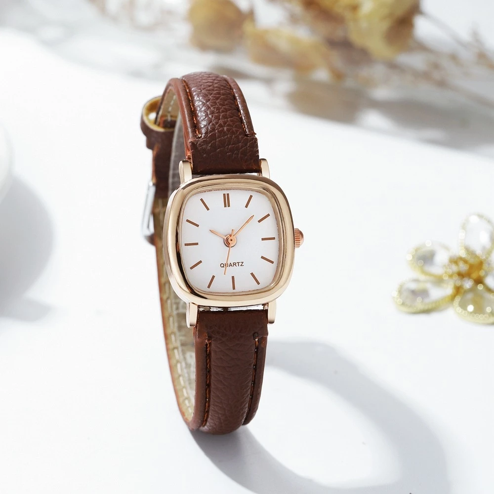 22% OFF Square Dial Quartz Watch For Women – Small Face Leather Band Minimalist Wristwatch Everyday Wear Gift
