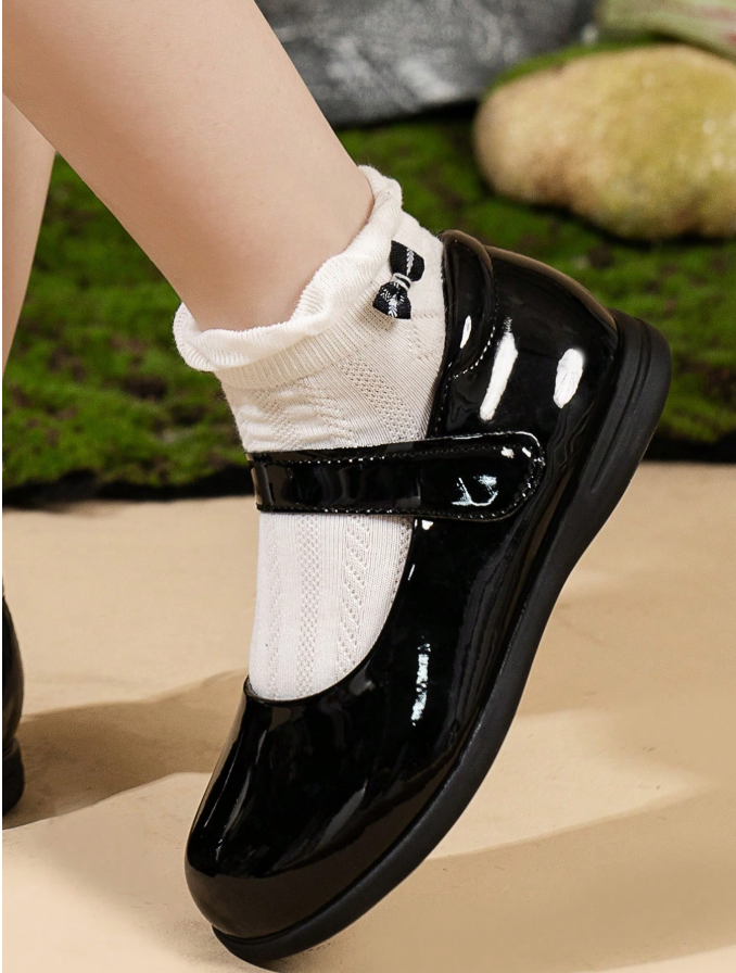 4% OFF 1 Pair Mary Jane Shoes, Girls' Non-Slip Flat School Uniform Shoes, Closure, Glossy Shoes, Suitable For Summer, All Seasons, Weddings, School Performances, Daily Wear, Casual Gatherings