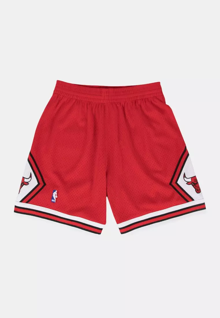 20% OFF Mitchell & Ness 1997 Chicago Bulls Swingman Basketball Shorts