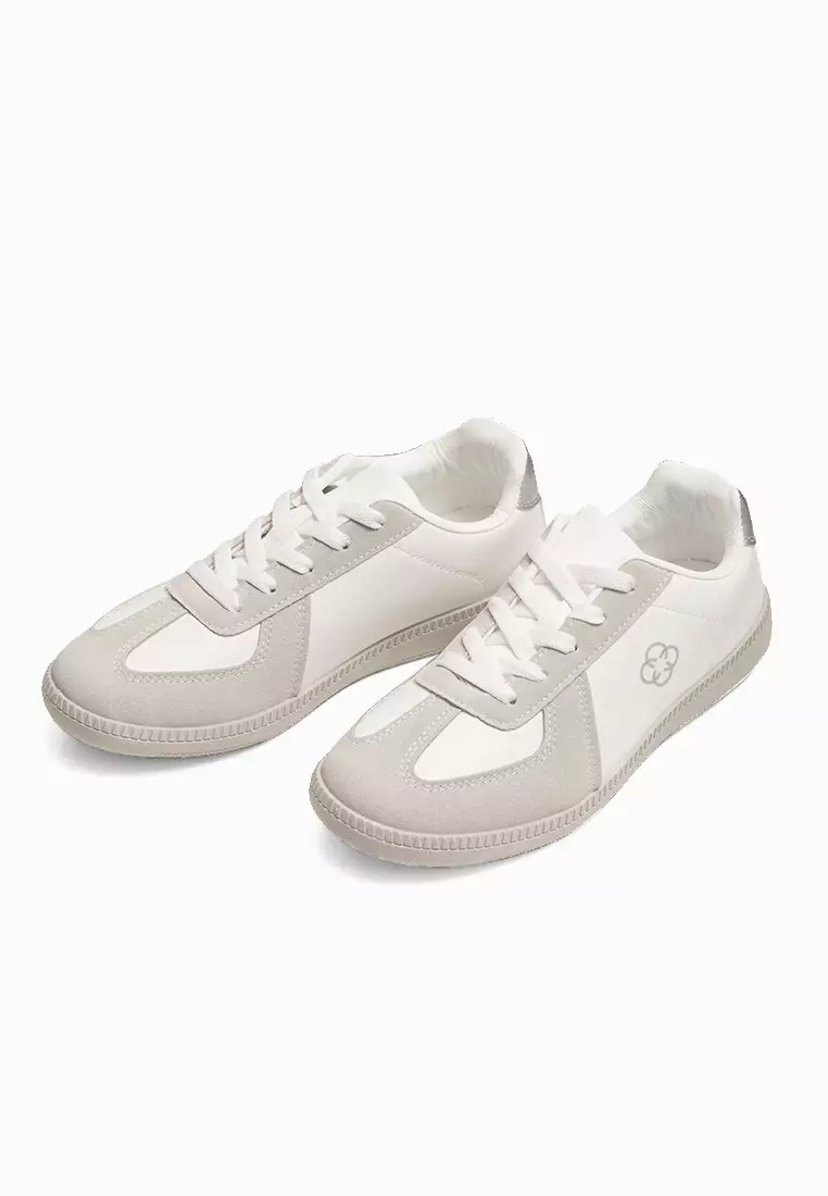 20% OFF Irene Lace-Up Sneakers