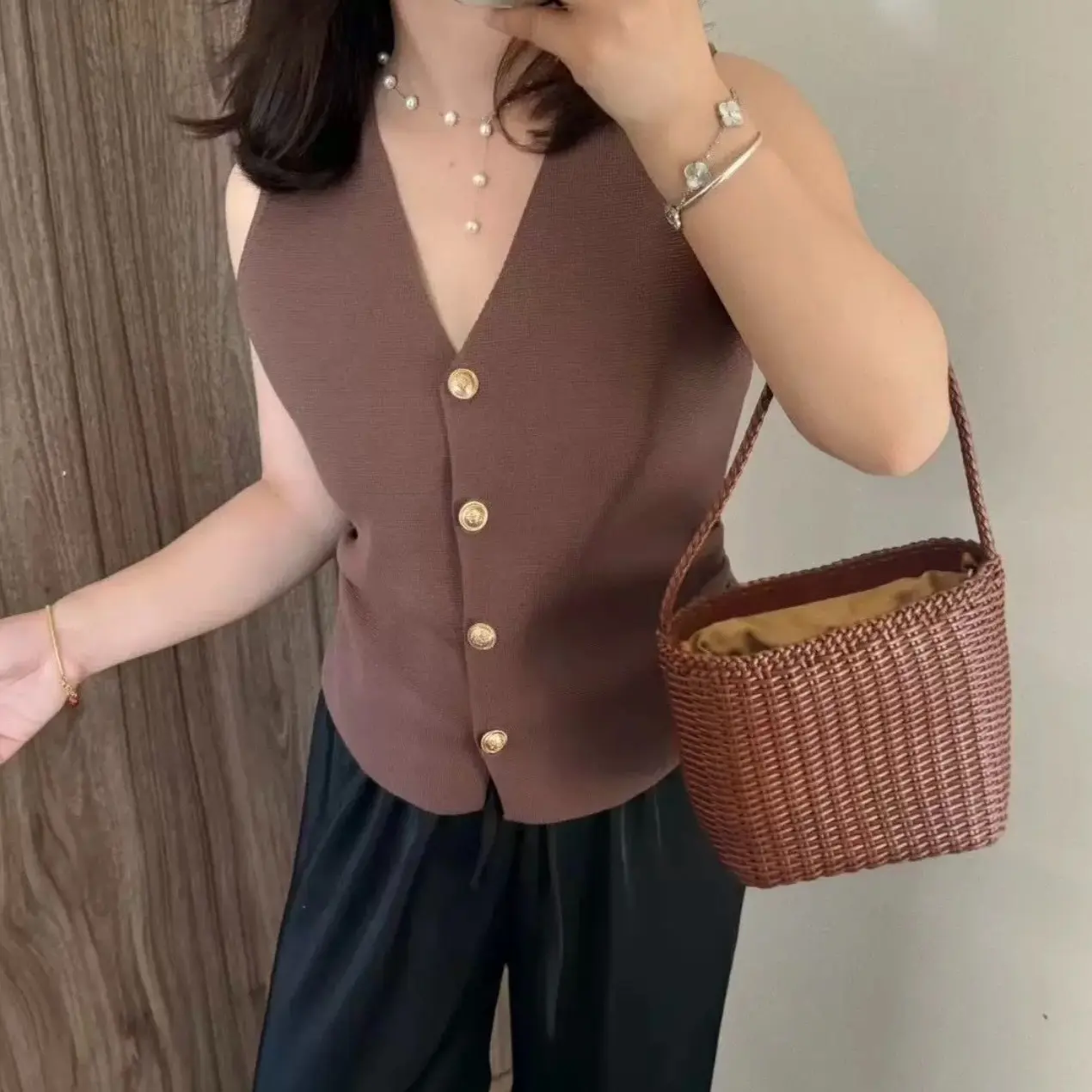 25% OFF MODA Ruched Side Button Down Soft Knitted Vest Top Clean Girl Collection M1438