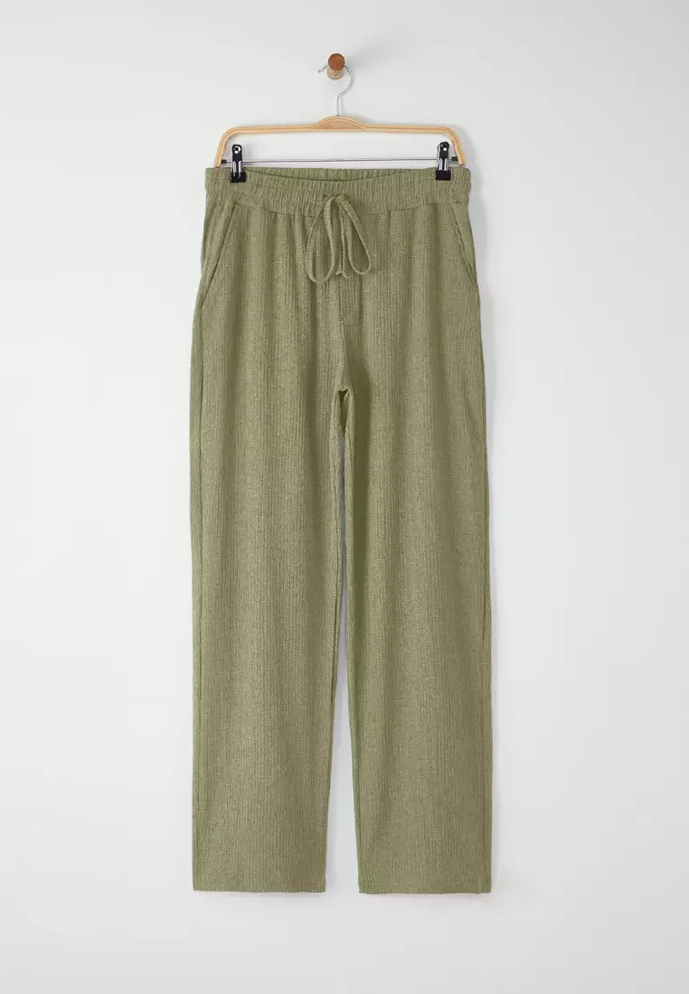 34% OFF Trendyol Mint Wide Leg Textured Open Leg Sweatpants TMNSS25EA00008