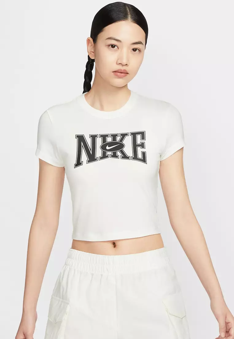 30% OFF NIKE Sportswear Slim Cropped T-Shirt