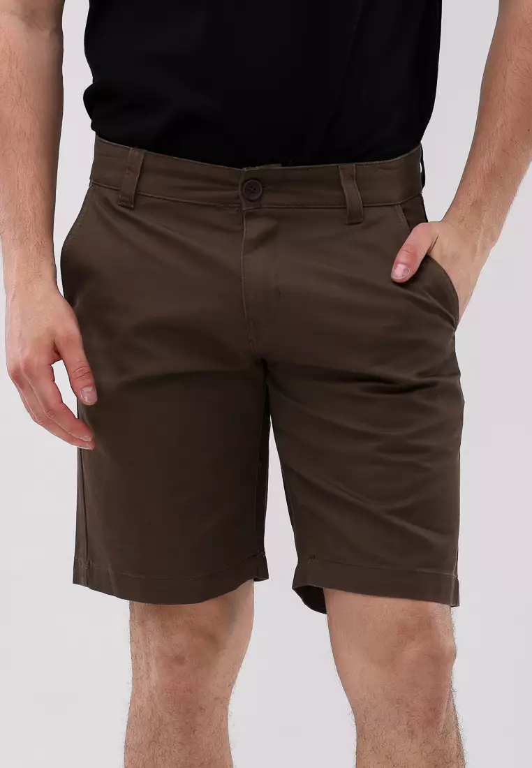 67% OFF Regular Tapered Shorts