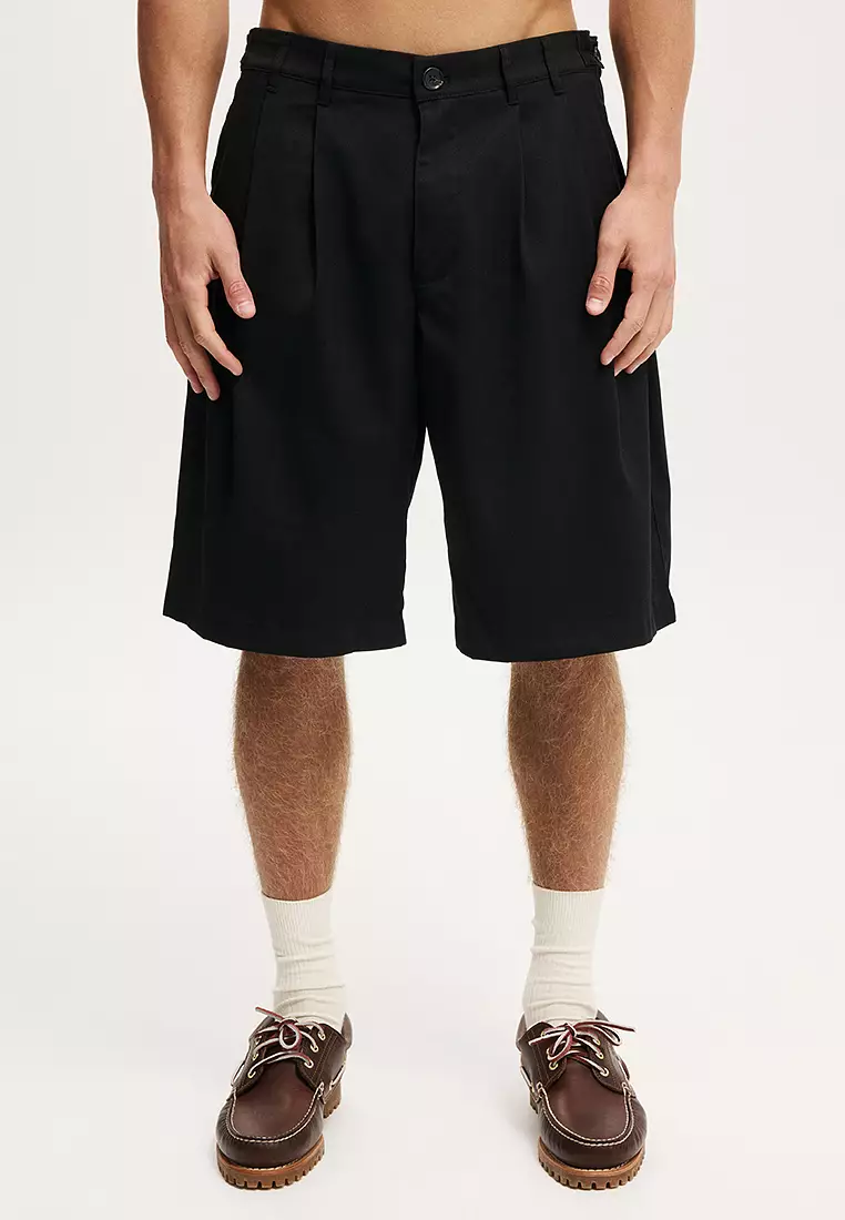 Cotton On Super Baggy Pleated Shorts