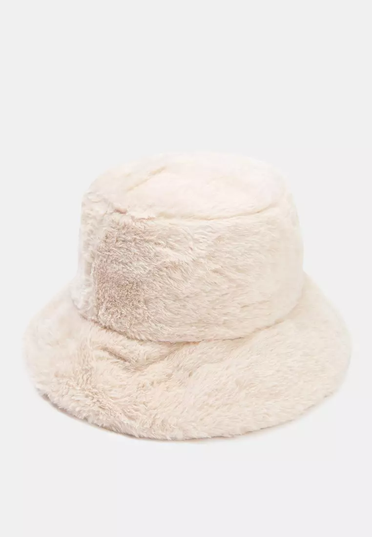 29% OFF Plush Fur Detailed Bucket Hat