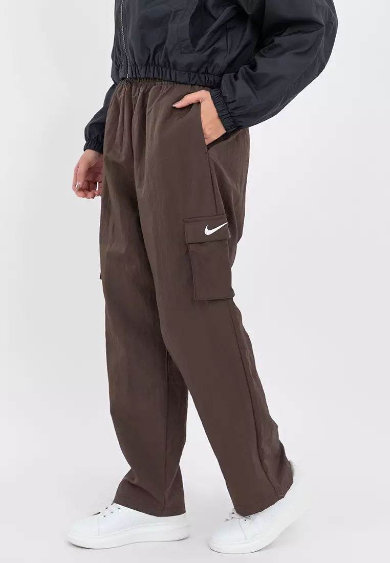 39% OFF Nike Essential Wooven Pant