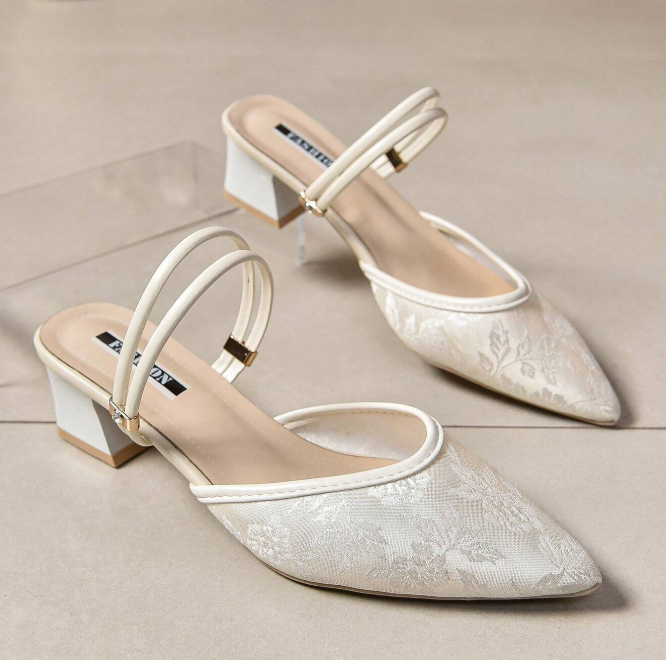 28% OFF New Arrival Pointed Toe Embroidered Double-Purpose High Heels Chunky Heel Slippers